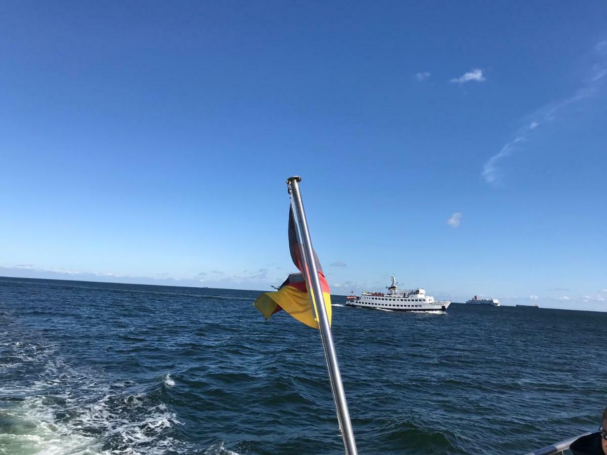 Hering Fewo I Apartment Terrace Wiek auf Rügen Dış mekan fotoğraf